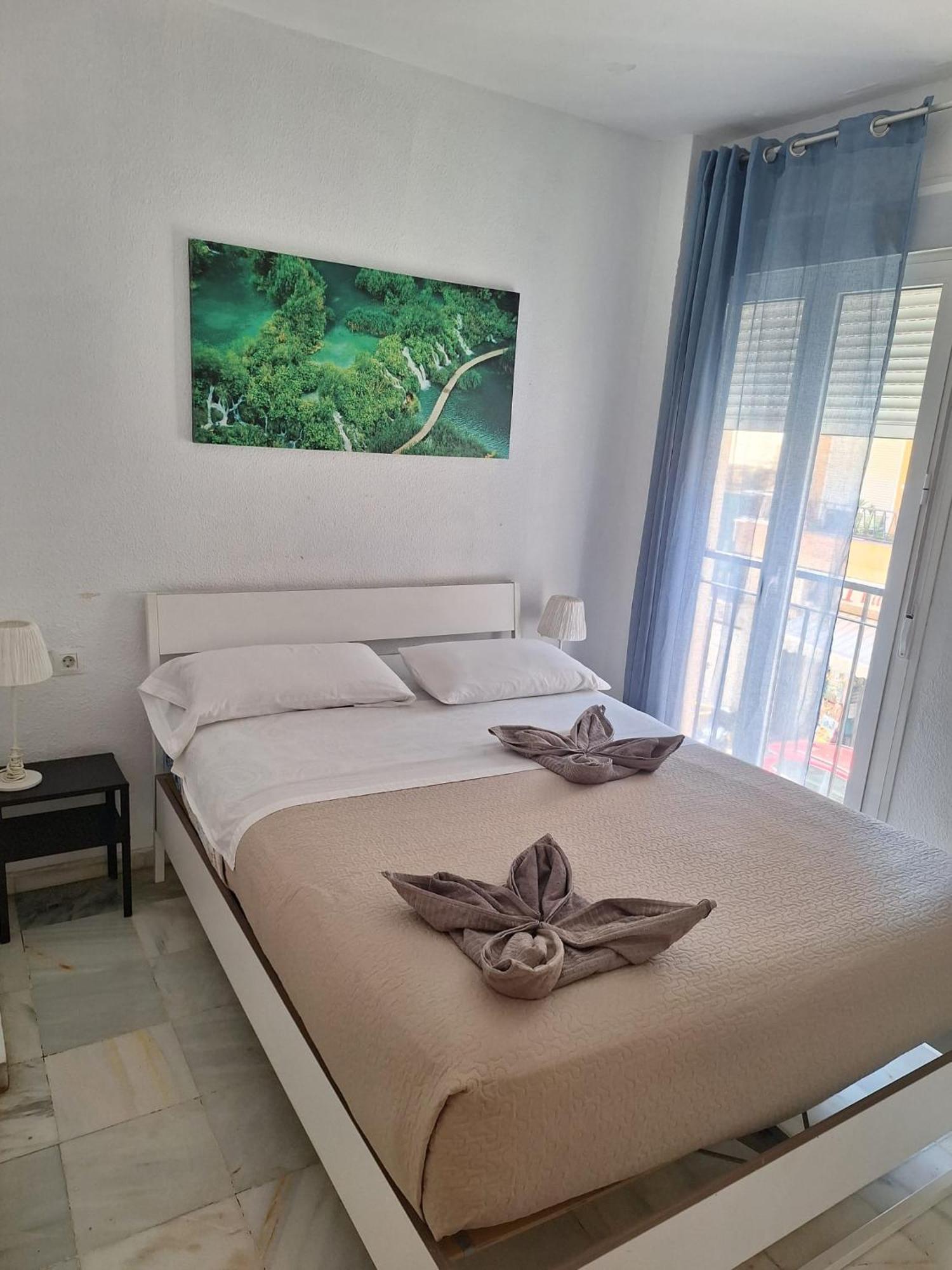 Apartamentos Centro Picasso Malaga Exterior photo
